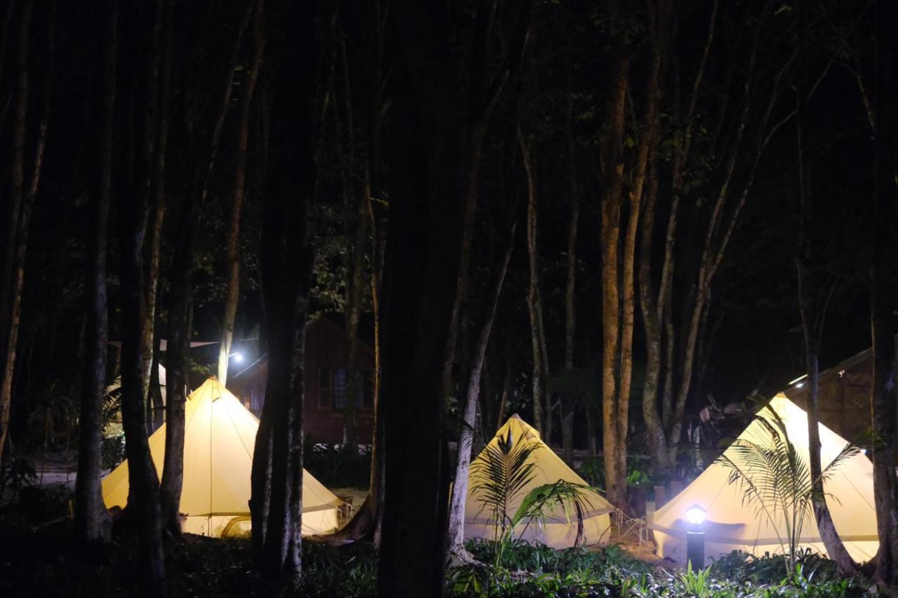 O Little Tent De Koh Chang Ранонг Экстерьер фото